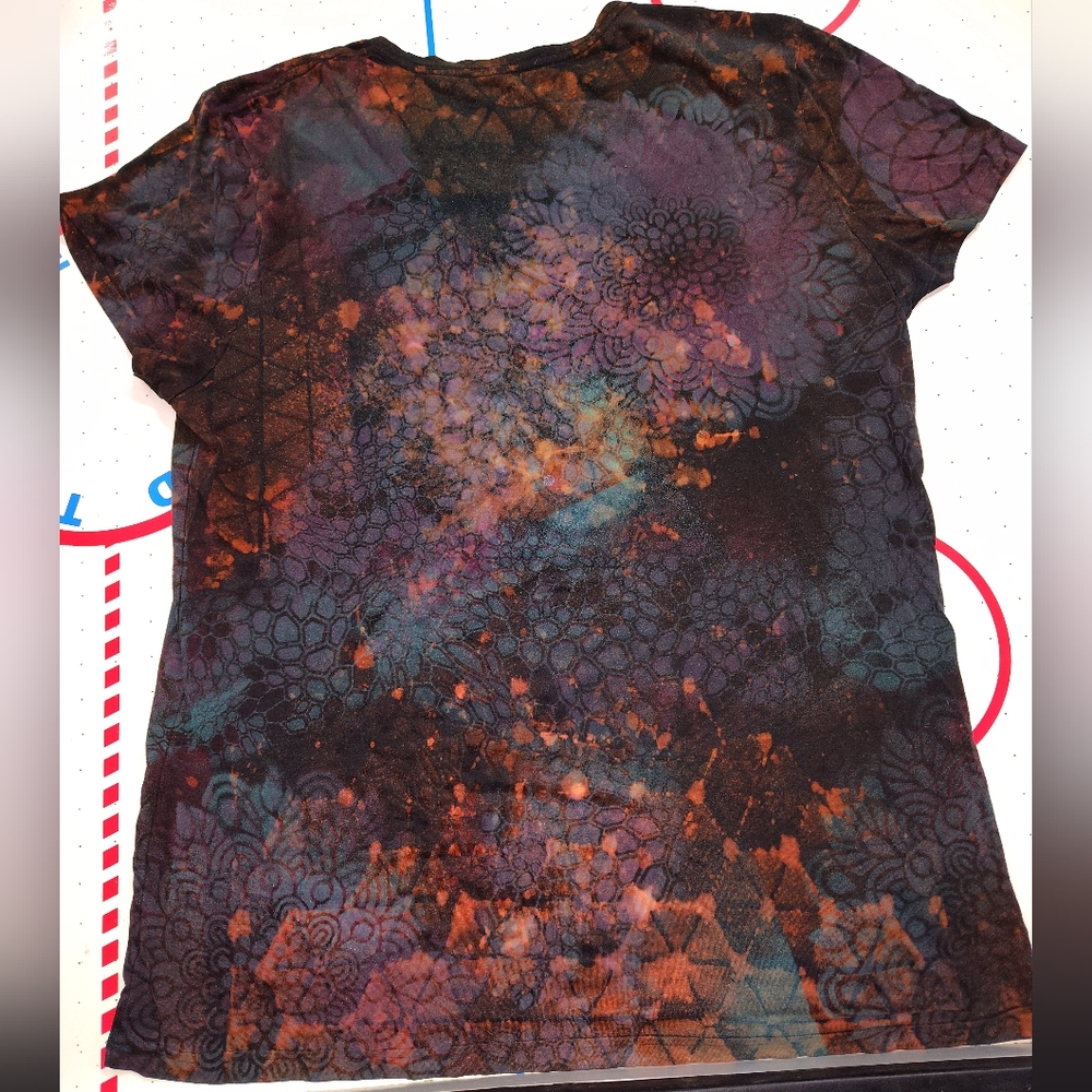 Multicolor Floral Patterned T-Shirt